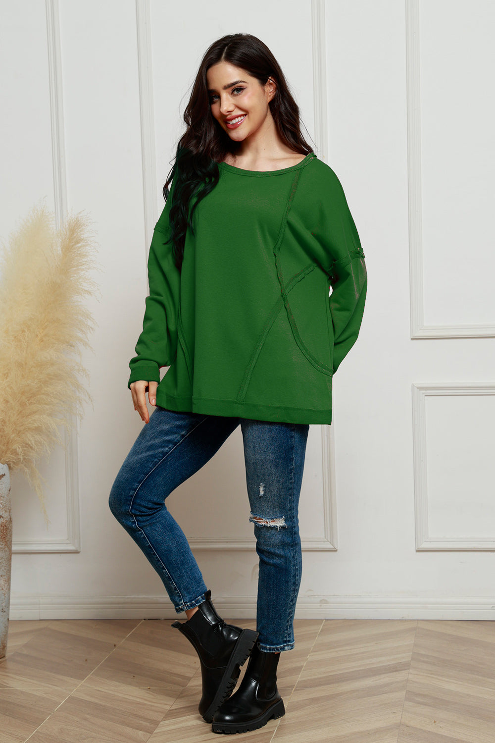 Round Neck Exposed Seam Sweatshirt