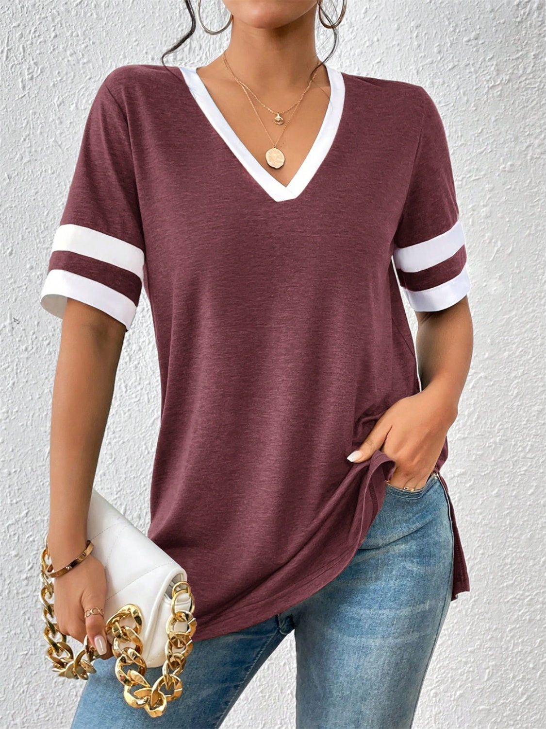 Contrast Trim V-Neck Short Sleeve T-Shirt