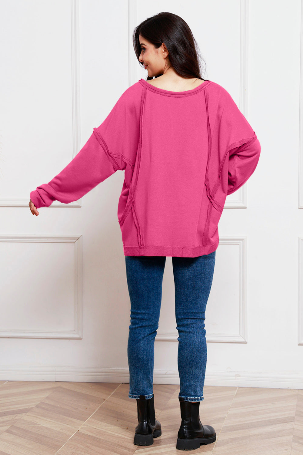 Round Neck Exposed Seam Sweatshirt